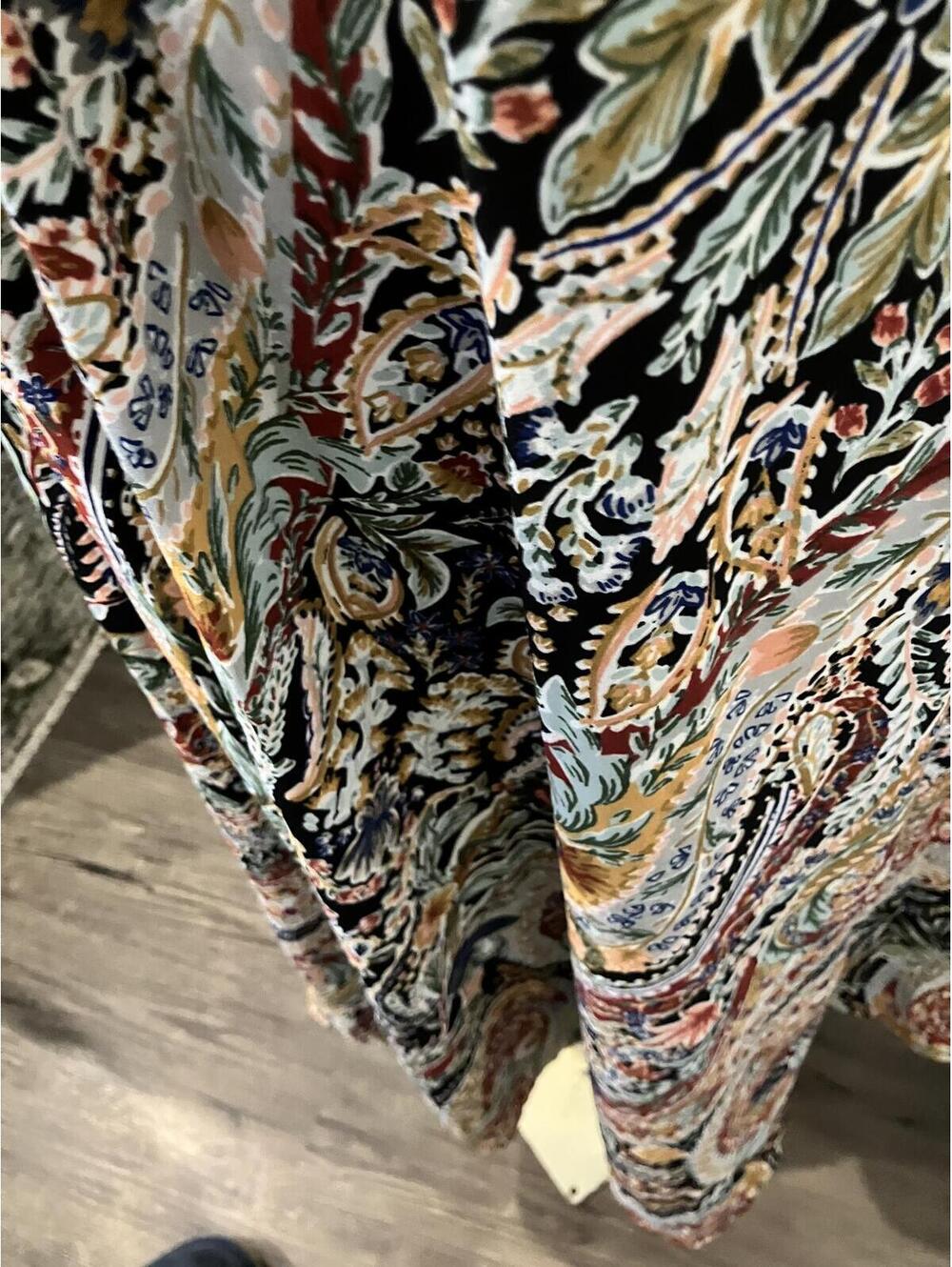 NWT Large Black Multi Paisley Print Skirt - Picture 8 of 10